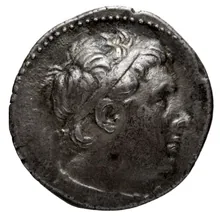 Птолемей III Эвергет obv