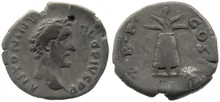 RIC III Antoninus Pius 44