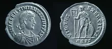 Валентиниан II rev