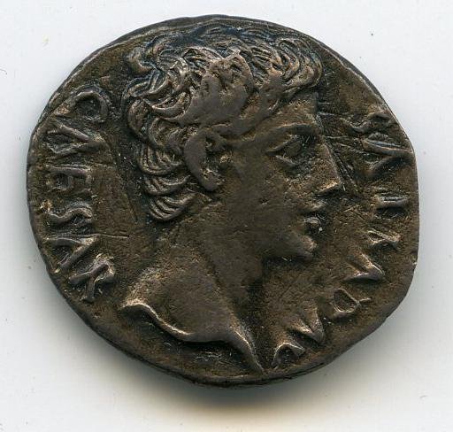 Римская империя · Augustus · Denarius · XVI в. до н. э., аверс, Федеральное государственное бюджетное учреждение культуры "Государственный музей изобразительных искусств имени А.С. Пушкина"