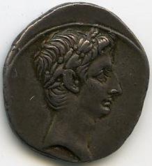 Римская империя · Augustus · Denarius · I в. до н. э., аверс, Федеральное государственное бюджетное учреждение культуры "Государственный музей изобразительных искусств имени А.С. Пушкина"