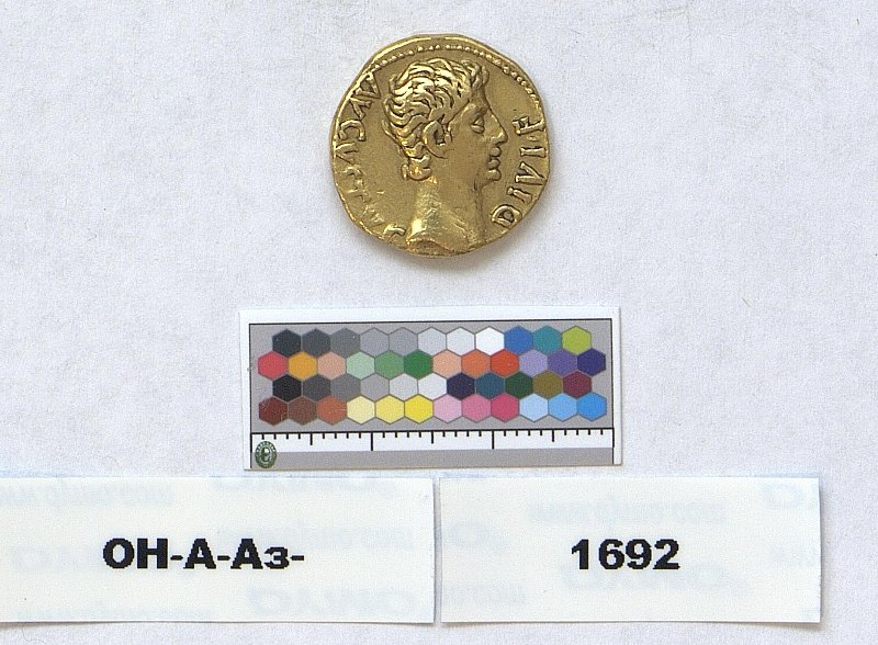 Римская империя · Augustus · Aureus · I в. до н. э., Федеральное государственное бюджетное учреждение культуры "Государственный Эрмитаж"