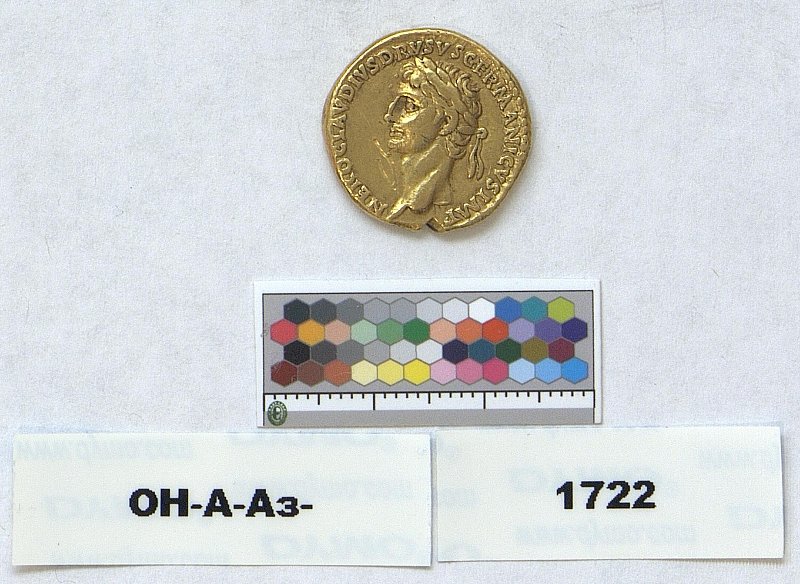 аверс Римская империя · Aureus · I в. до н. э.