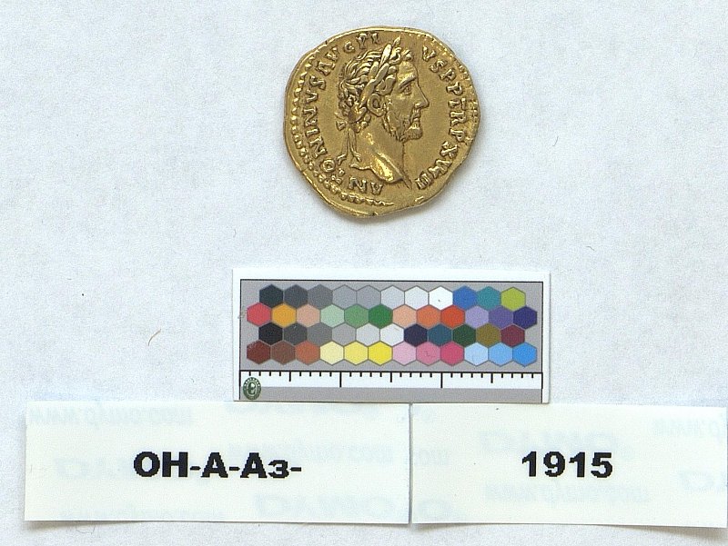 аверс Римская империя · Antoninus Pius · Aureus · I в.