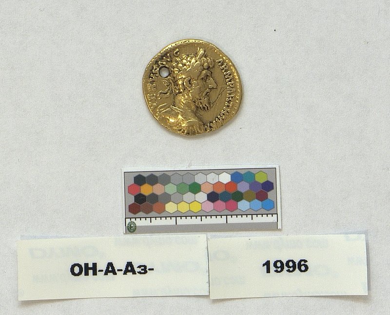 Римская империя · Lucius Verus · Aureus · I в., Федеральное государственное бюджетное учреждение культуры "Государственный Эрмитаж"