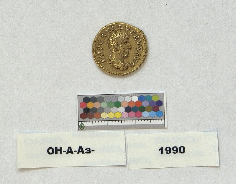 Римская империя · Lucius Verus · Aureus · I в., Федеральное государственное бюджетное учреждение культуры "Государственный Эрмитаж"
