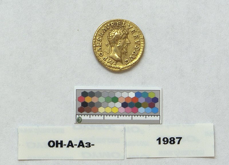 Римская империя · Lucius Verus · Aureus · I в., Федеральное государственное бюджетное учреждение культуры "Государственный Эрмитаж"