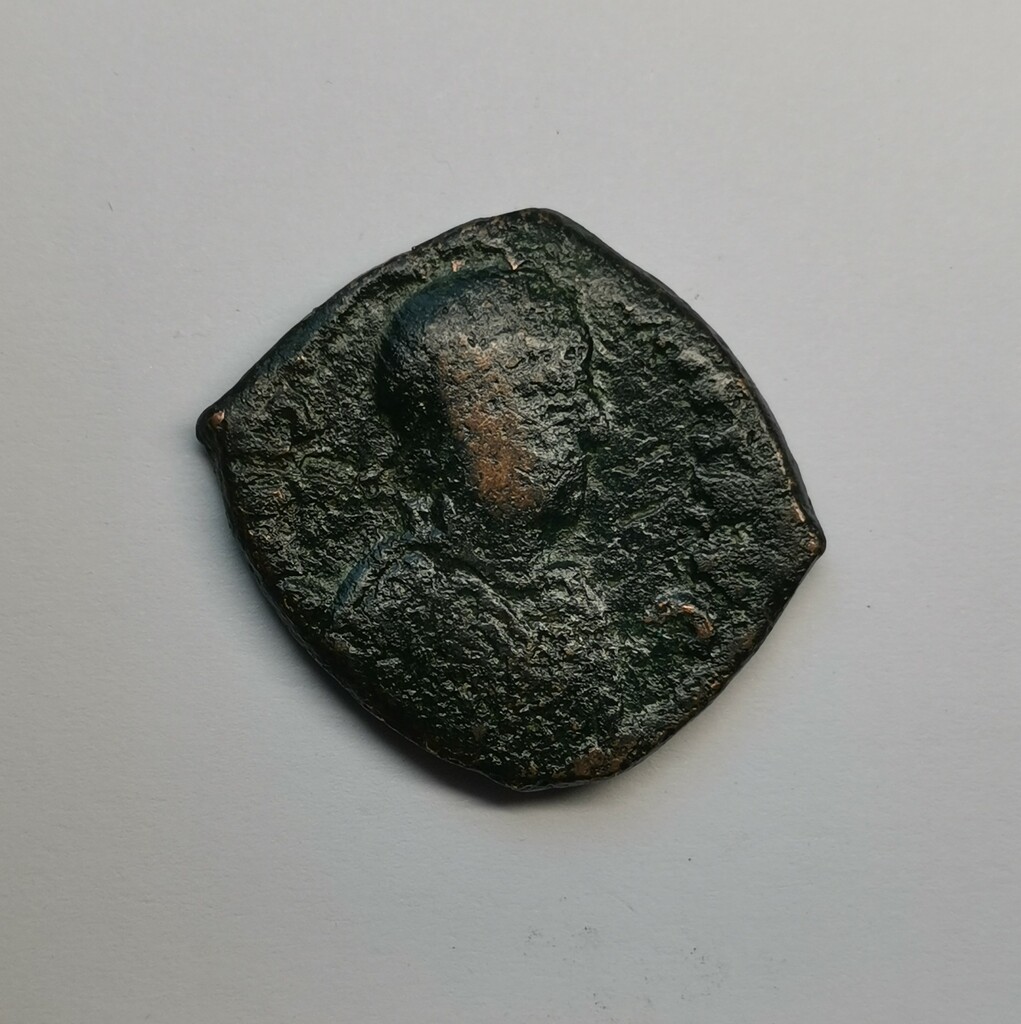 аверс Боспор · Follis · IV в.