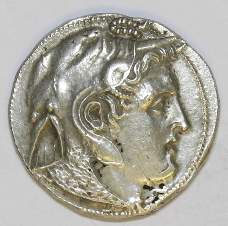 Античная монета · Tetradrachm · II в. до н. э., Государственное бюджетное учреждение культуры Нижегородской области "Нижегородский государственный историко-архитектурный музей-заповедник"
