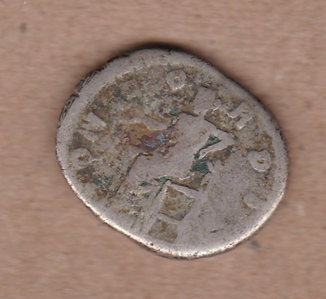 реверс Античная монета · Lucilla · Denarius · I в.