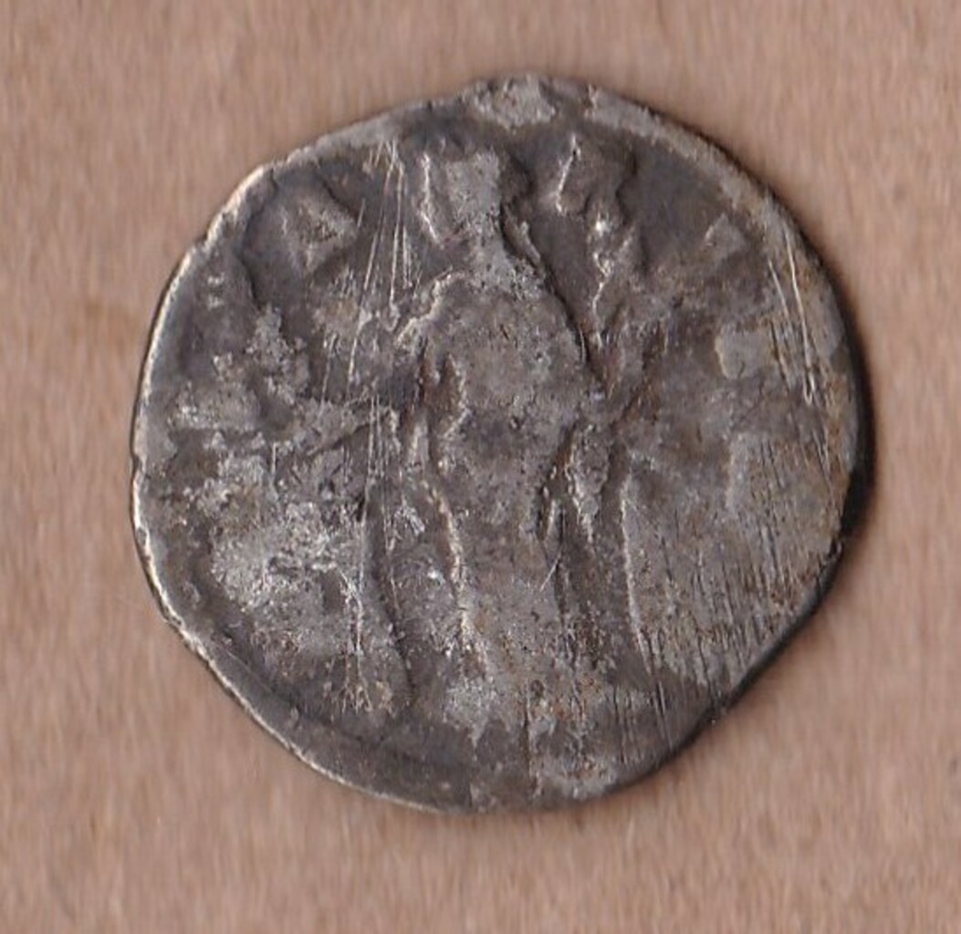 реверс Античная монета · Faustina the Younger · Denarius · I в.