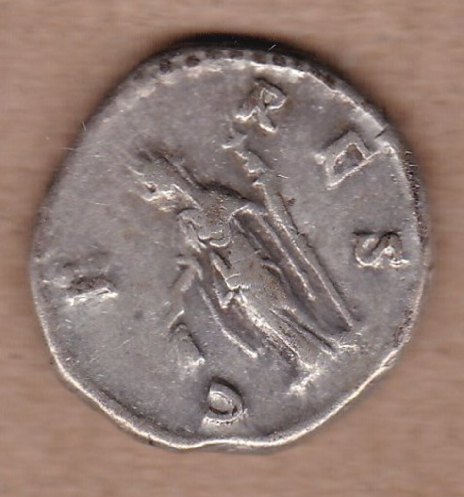 Античная монета · Faustina the Elder · Denarius · I в., реверс, Государственное бюджетное учреждение Ивановской области "Ивановский государственный историко-краеведческий музей имени Д.Г. Бурылина"