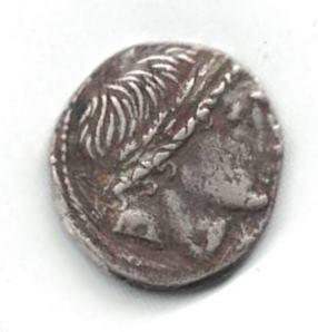 Античная монета · Denarius · I в. до н. э., реверс, Лодейнопольский филиал Государственного бюджетного учреждения культуры Ленинградской области "Музейное агентство" - Лодейнопольский историко-краеведческий музей
