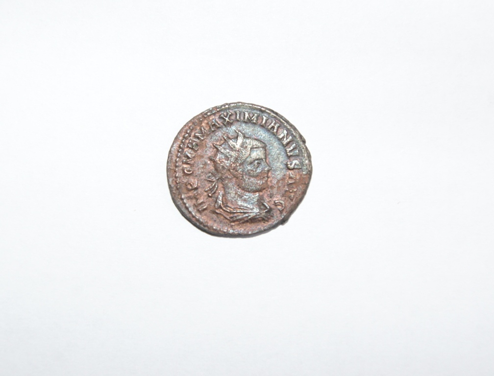 аверс Античная монета · Maximian · II в.