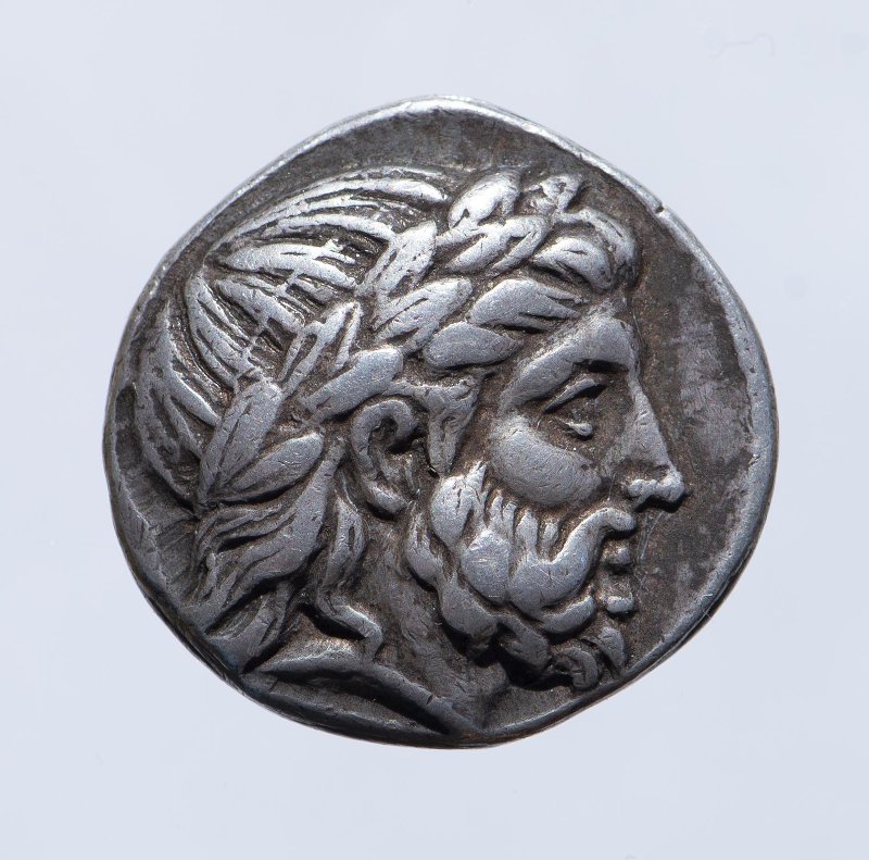 Античная монета · Tetradrachm · IV в. до н. э., Федеральное государственное бюджетное учреждение культуры "Государственный исторический музей"