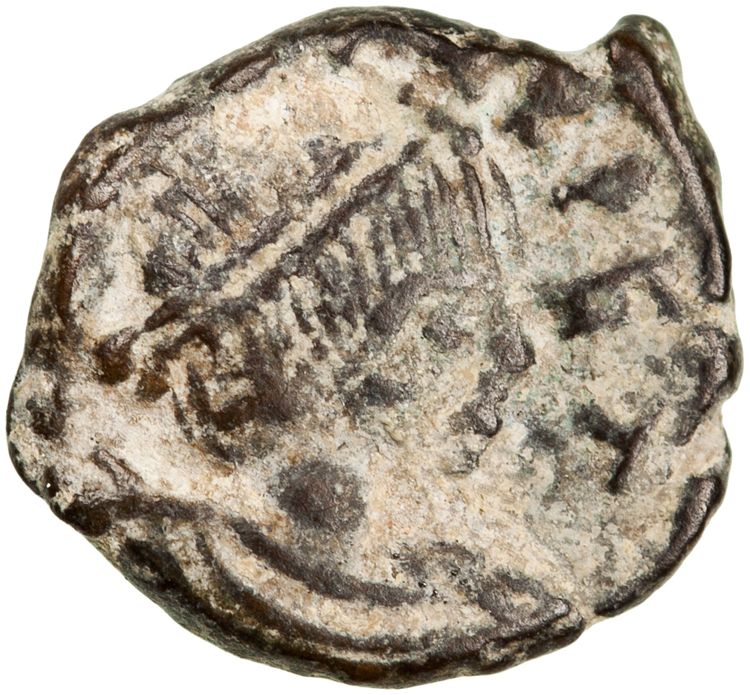 obverse RIC X Leo I (East) 718