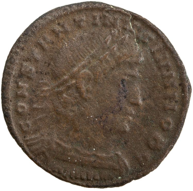 аверс RIC VII Constantinople 138