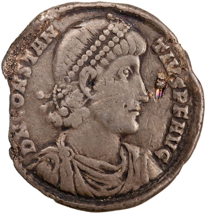 obverse RIC VIII Constantinople 100