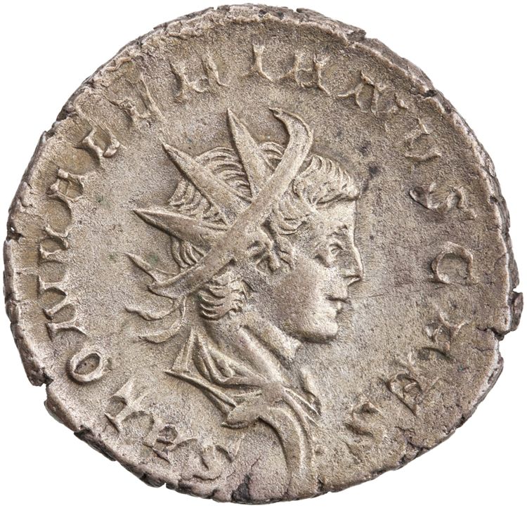 аверс RIC V Saloninus 9