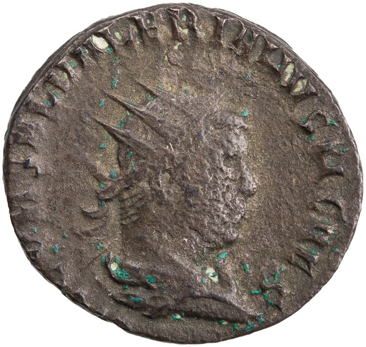 аверс RIC V Saloninus 27B