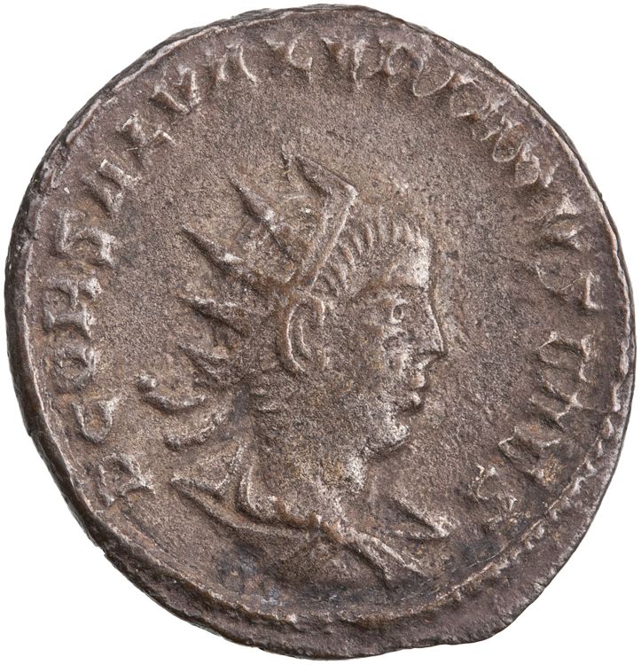 аверс RIC V Saloninus 35