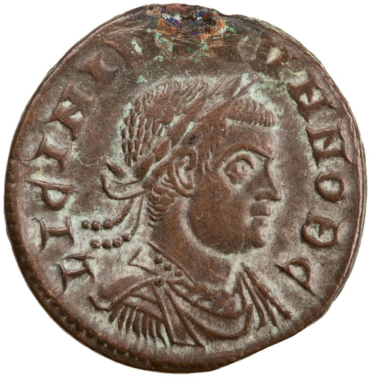 аверс RIC VII Rome 212