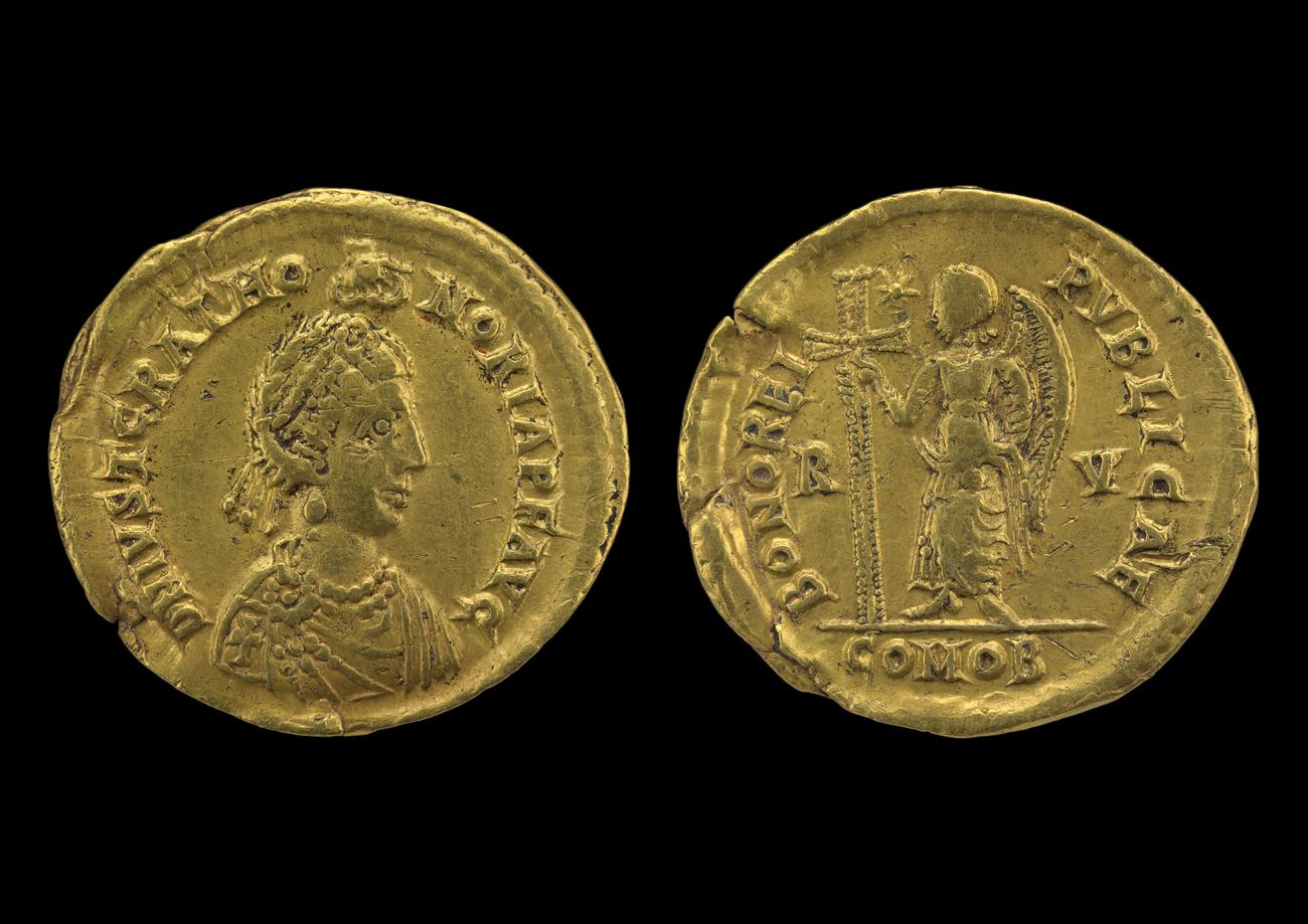 аверс RIC X Valentinian III 2022