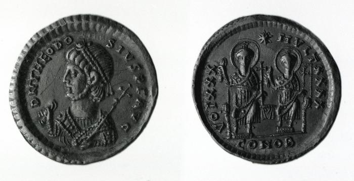 реверс RIC X Theodosius II (East) 254
