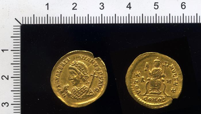 реверс RIC X Valentinian III 2034
