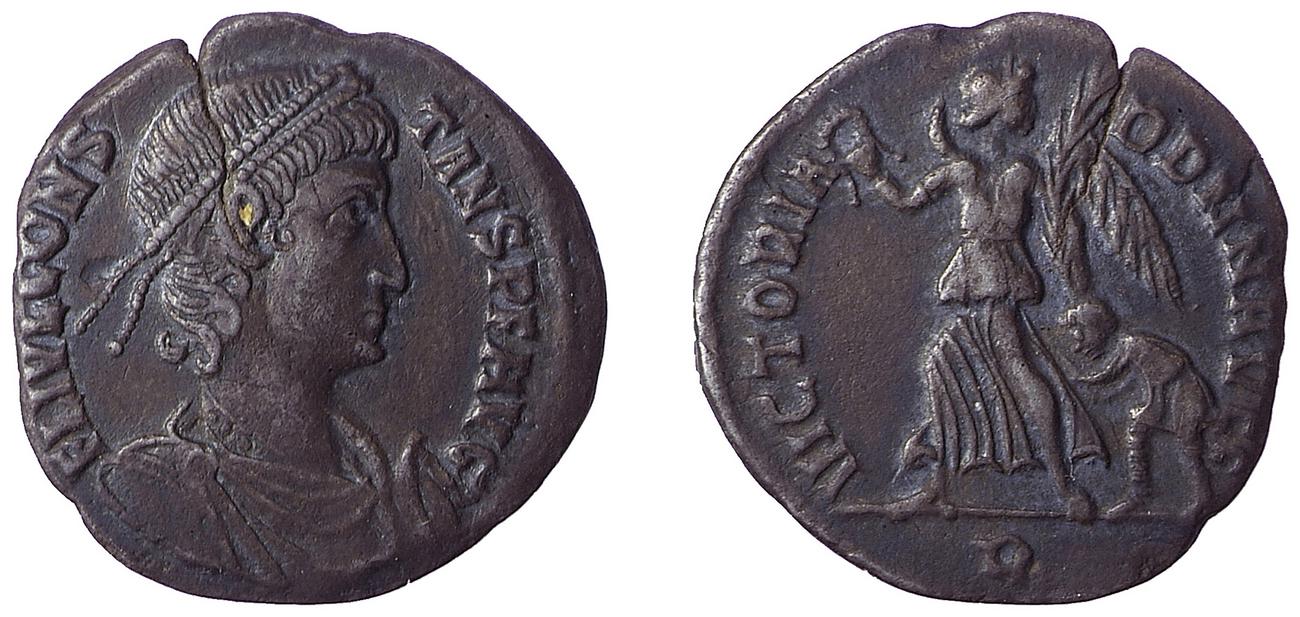 аверс RIC VIII Rome 64