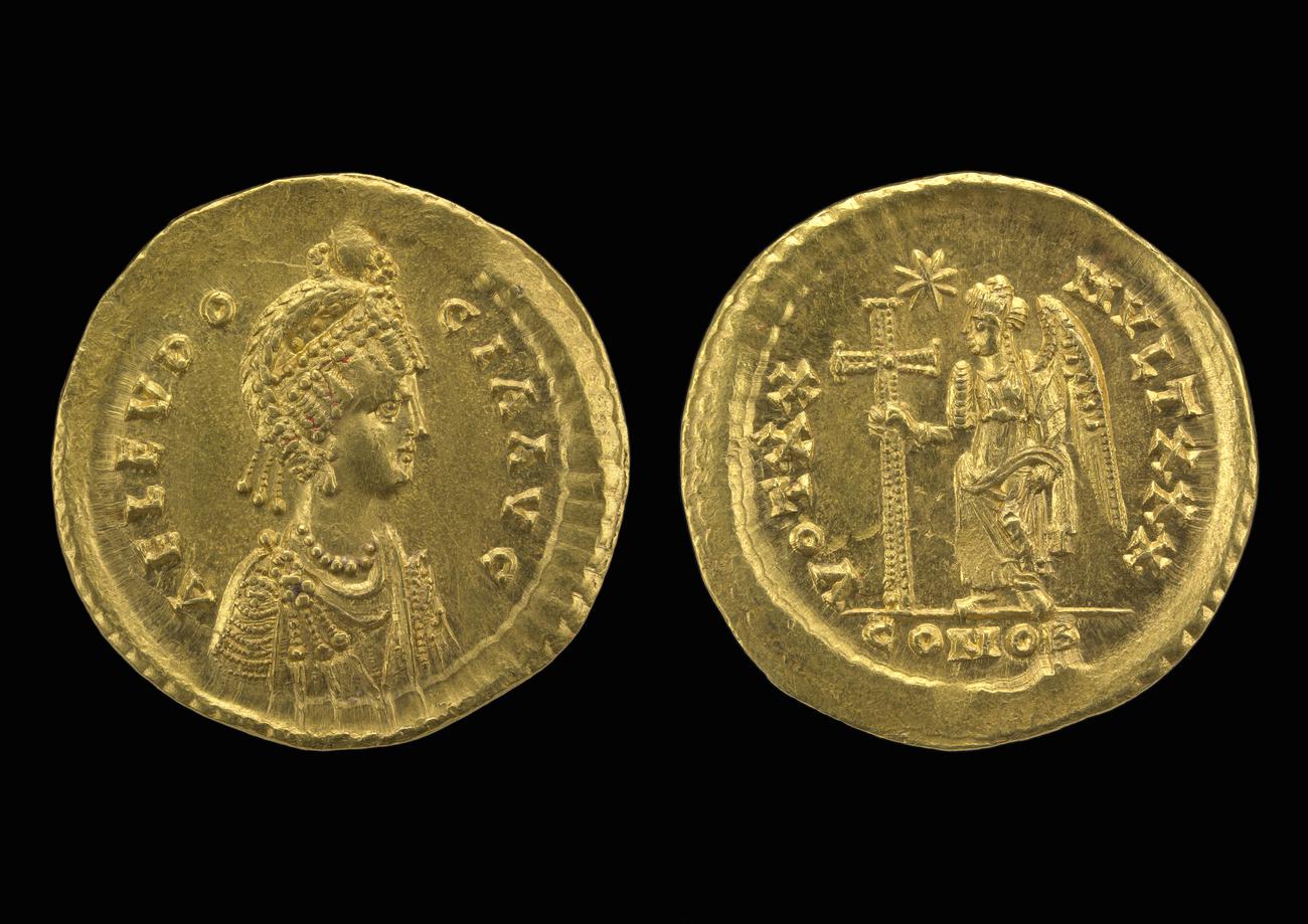 obverse RIC X Theodosius II (East) 228