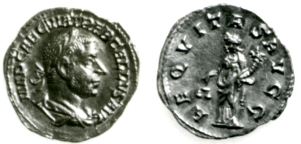аверс RIC IV Trebonianus Gallus 16