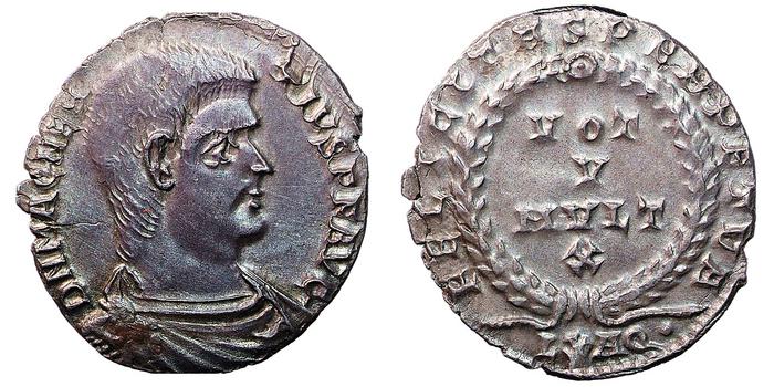 реверс RIC VIII Aquileia 142
