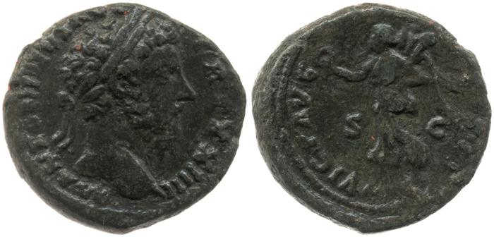 реверс RIC III Marcus Aurelius 985
