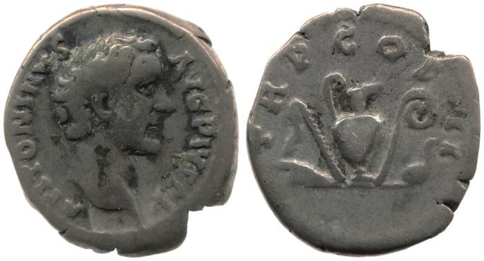 реверс RIC III Antoninus Pius 46