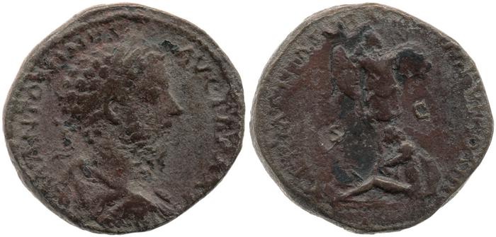 реверс RIC III Marcus Aurelius 1050
