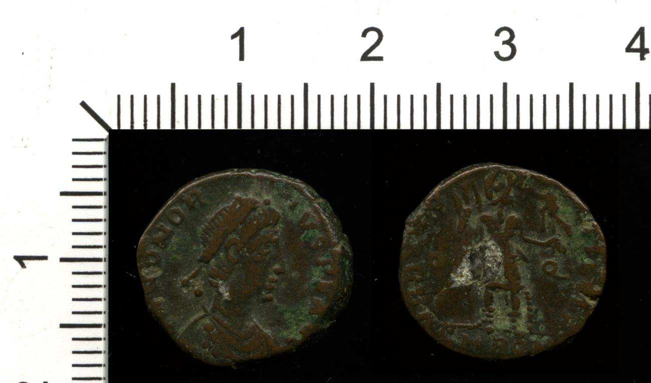 obverse RIC IX Rome 67F