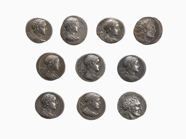 реверс Svoronos (1904-1908) no. 1284