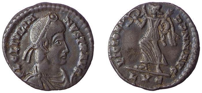 реверс RIC VIII Lugdunum 213