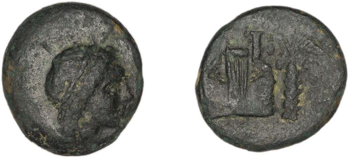 Colophon Kinns 1980 Period I.2, AE 6, реверс, bm