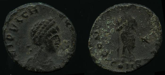 реверс RIC X Theodosius II (East) 425