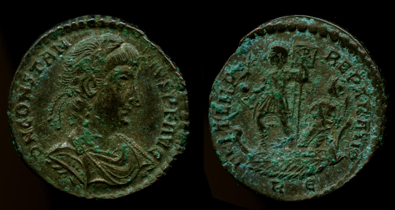 аверс RIC VIII Rome 108