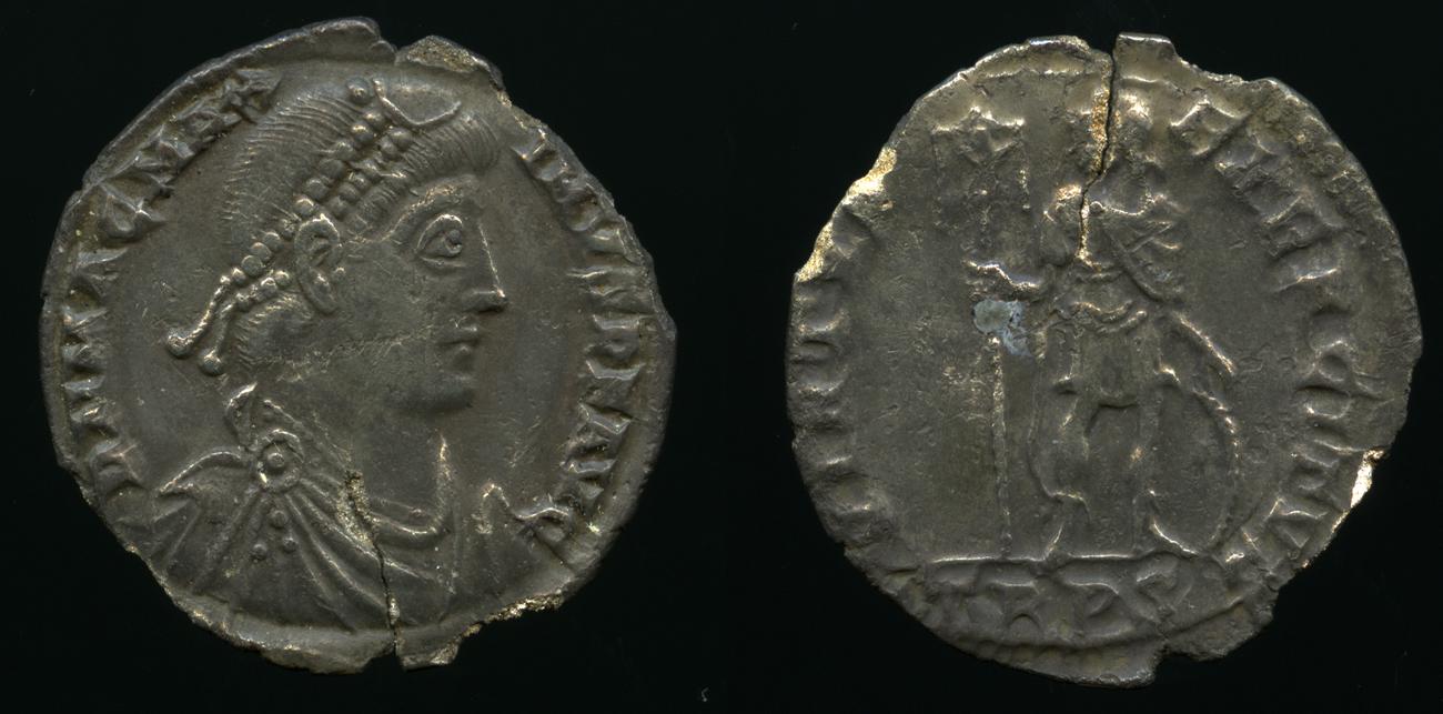 аверс RIC VIII Treveri 82
