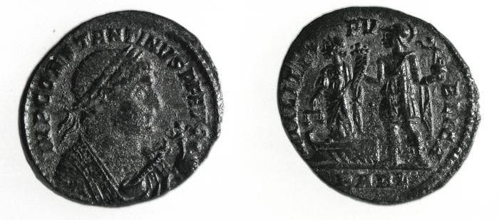 реверс RIC VII Arelate 50