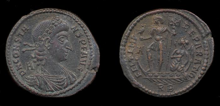реверс RIC VIII Rome 152