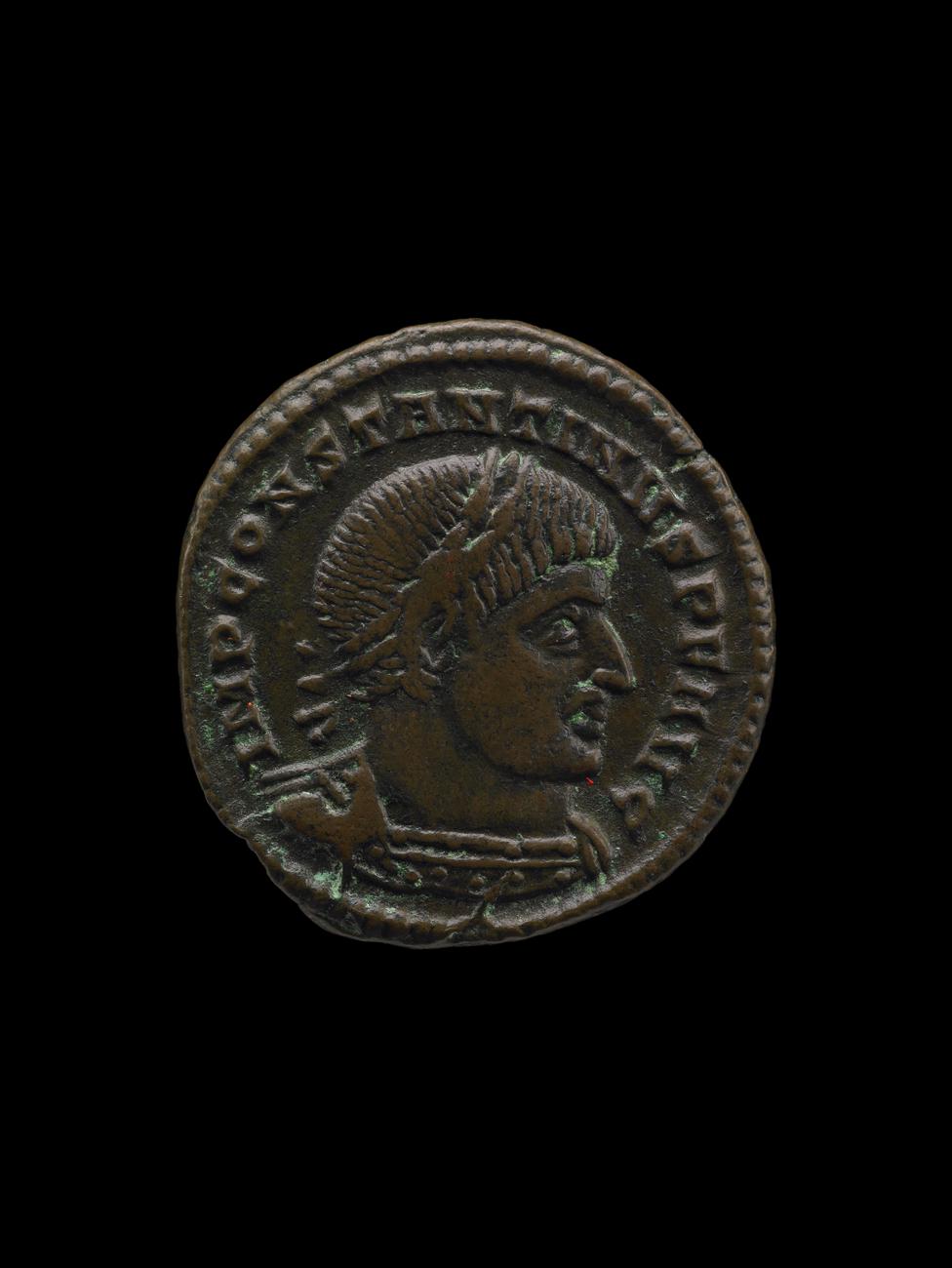 аверс RIC VII Ticinum 45