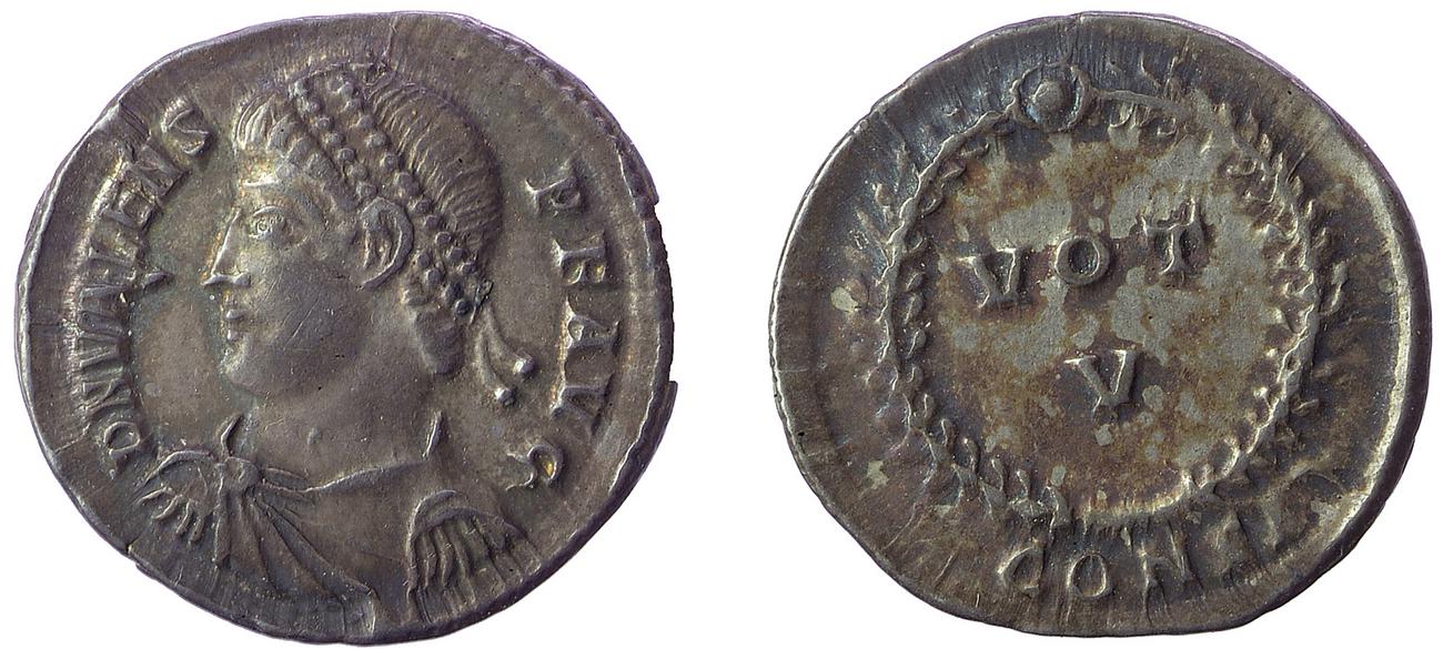 аверс RIC IX Constantinople 11E