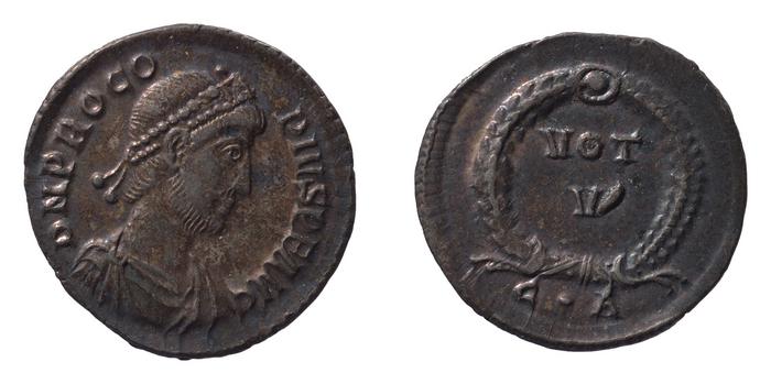 RIC IX Constantinople 13E, реверс, bm