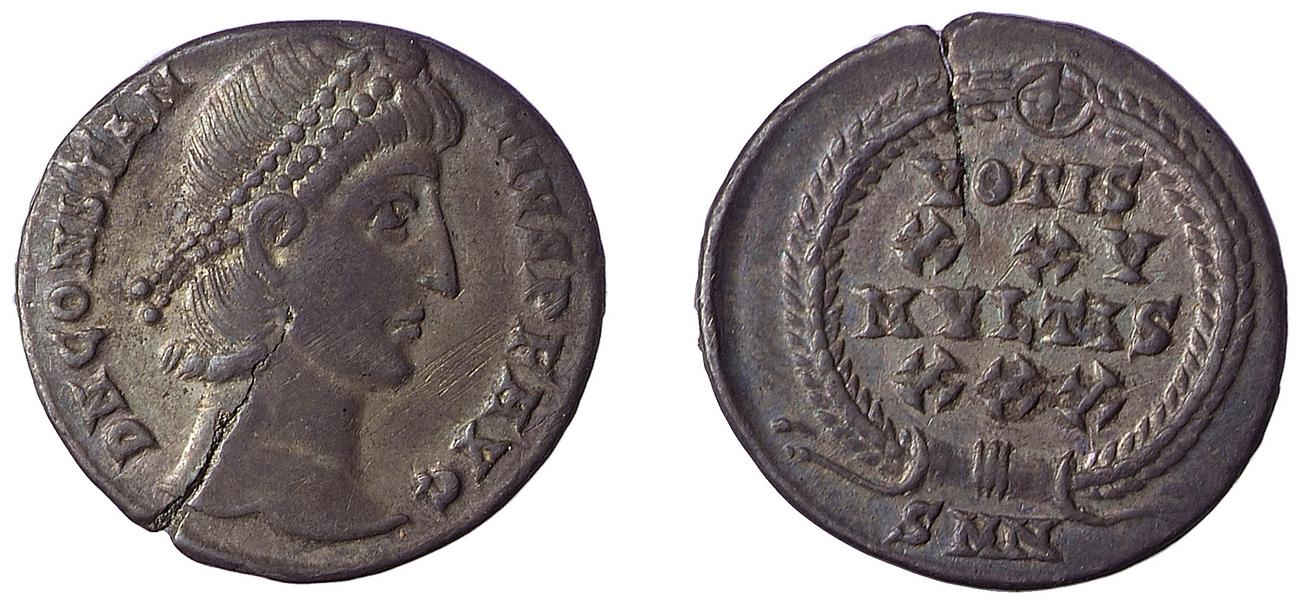аверс RIC VIII Nicomedia 40