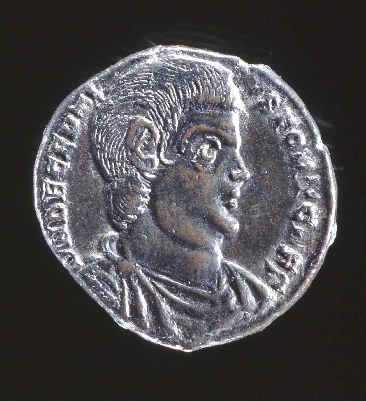 аверс RIC VIII Treveri 319